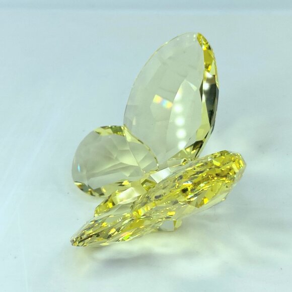 Swarovski Brilliant Butterfly figurine in Jonquil (yellow) crystal color S250 - Picture 3 of 7